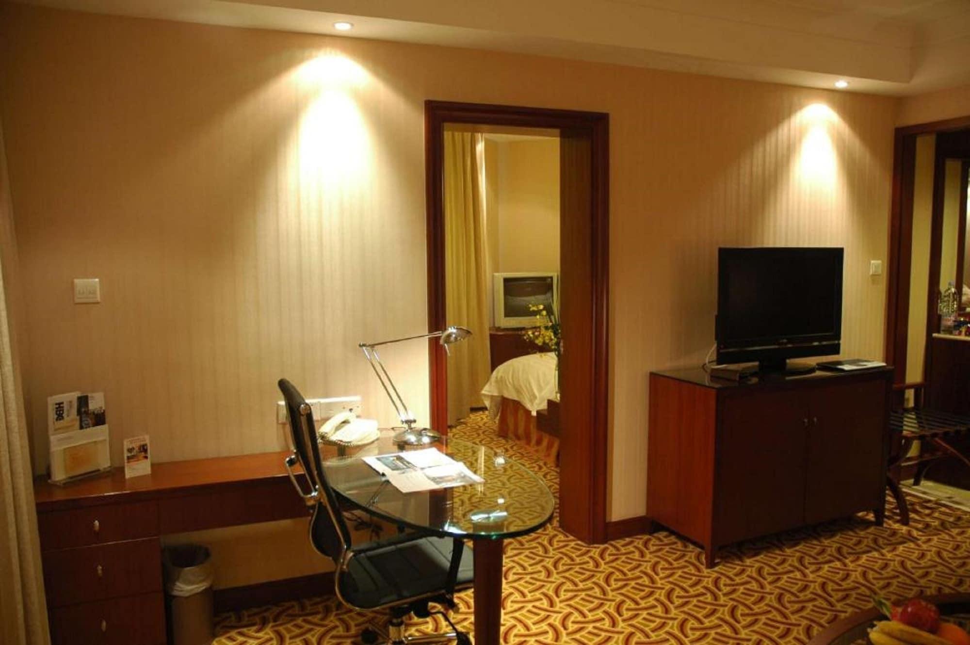 Jianguo Hotel Shanghai Exterior photo