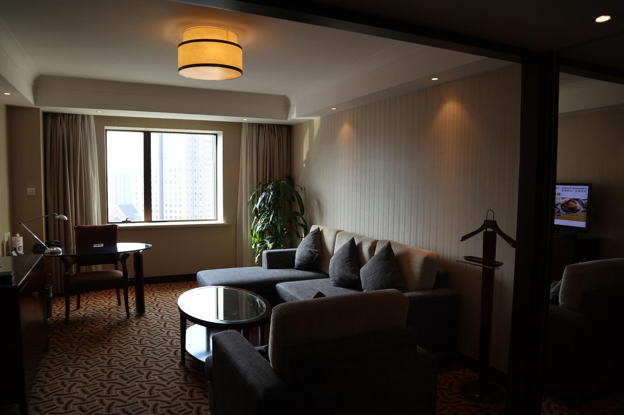 Jianguo Hotel Shanghai Exterior photo