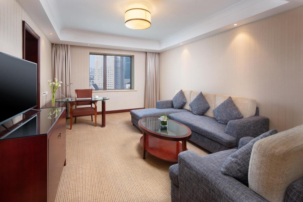 Jianguo Hotel Shanghai Exterior photo